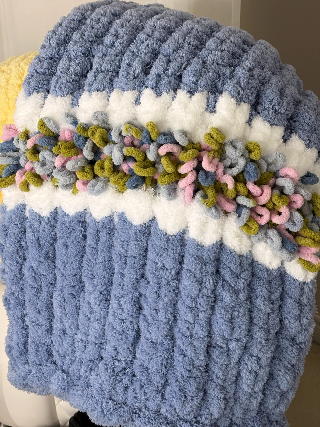 Chunky Knit Throw  baby Blanket Blue White