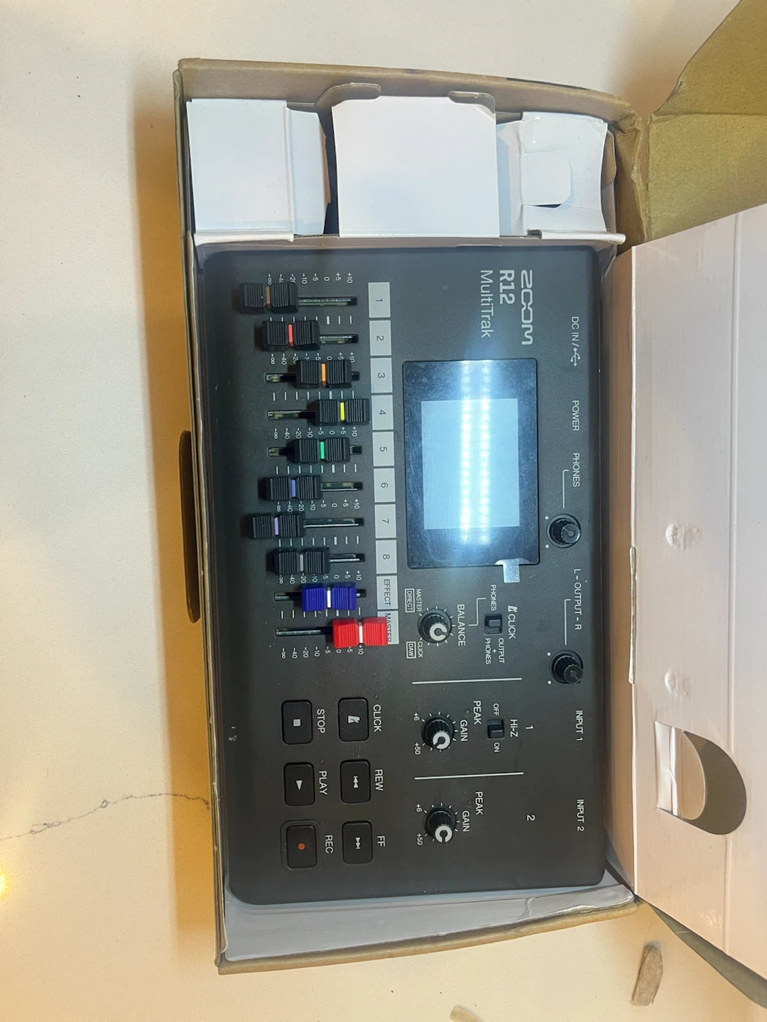 ZOOM R12 MultiTrak Portable Production Studio - photo 5