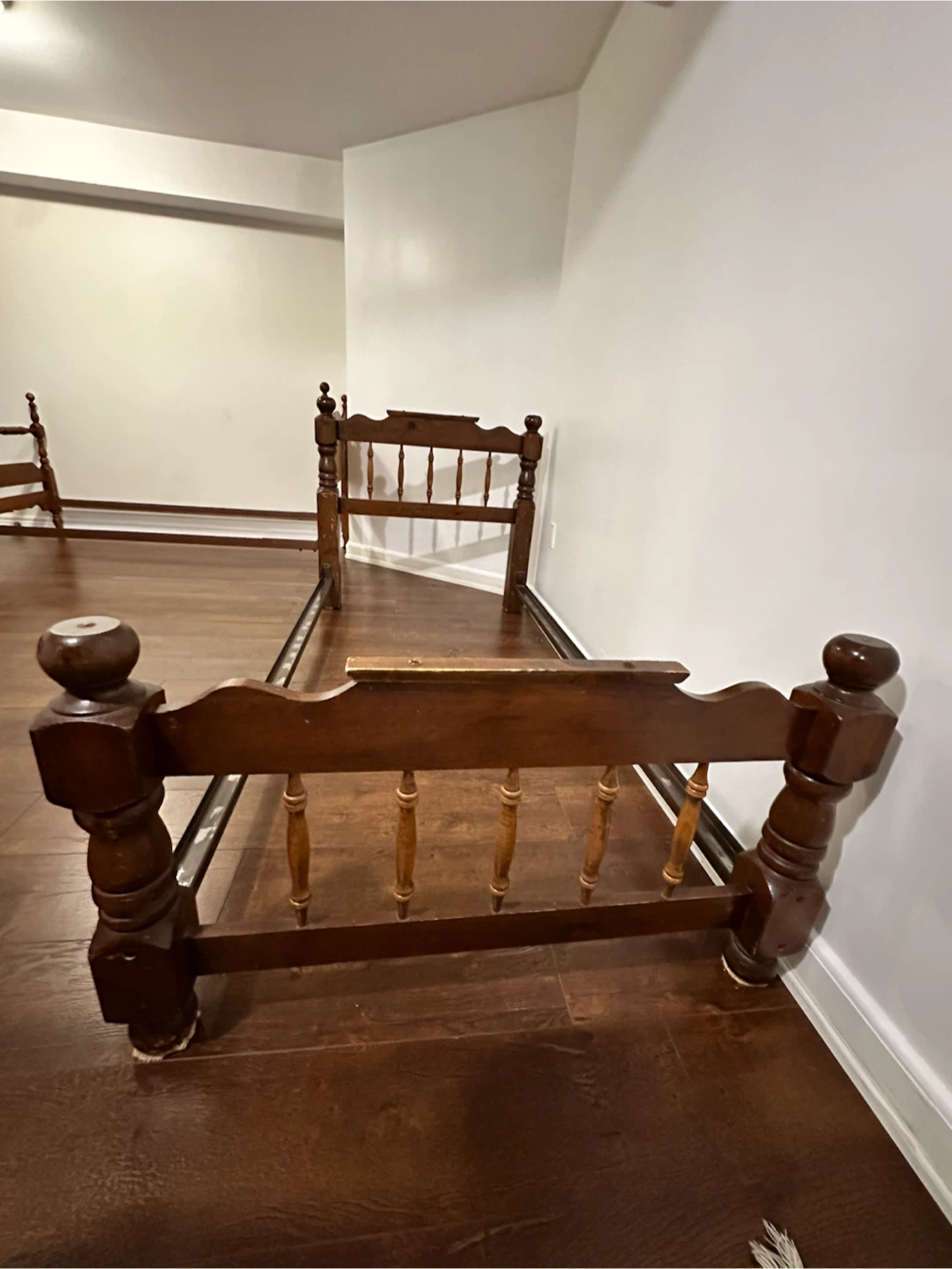 Twin Bed Frames - photo 4