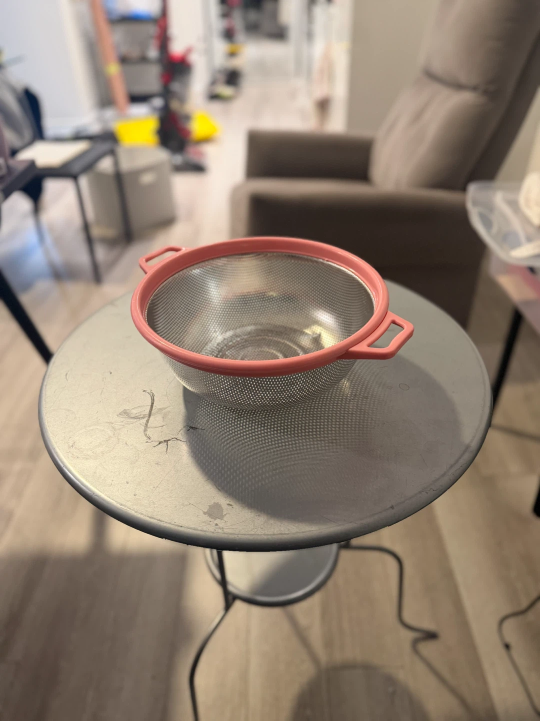 Metal Colander & Kitchen Glasses