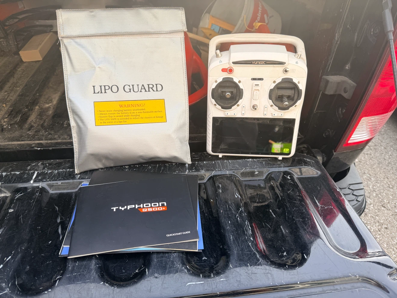 Yuneec Typhoon Q500+ Drone with Case and Accessories - photo 4