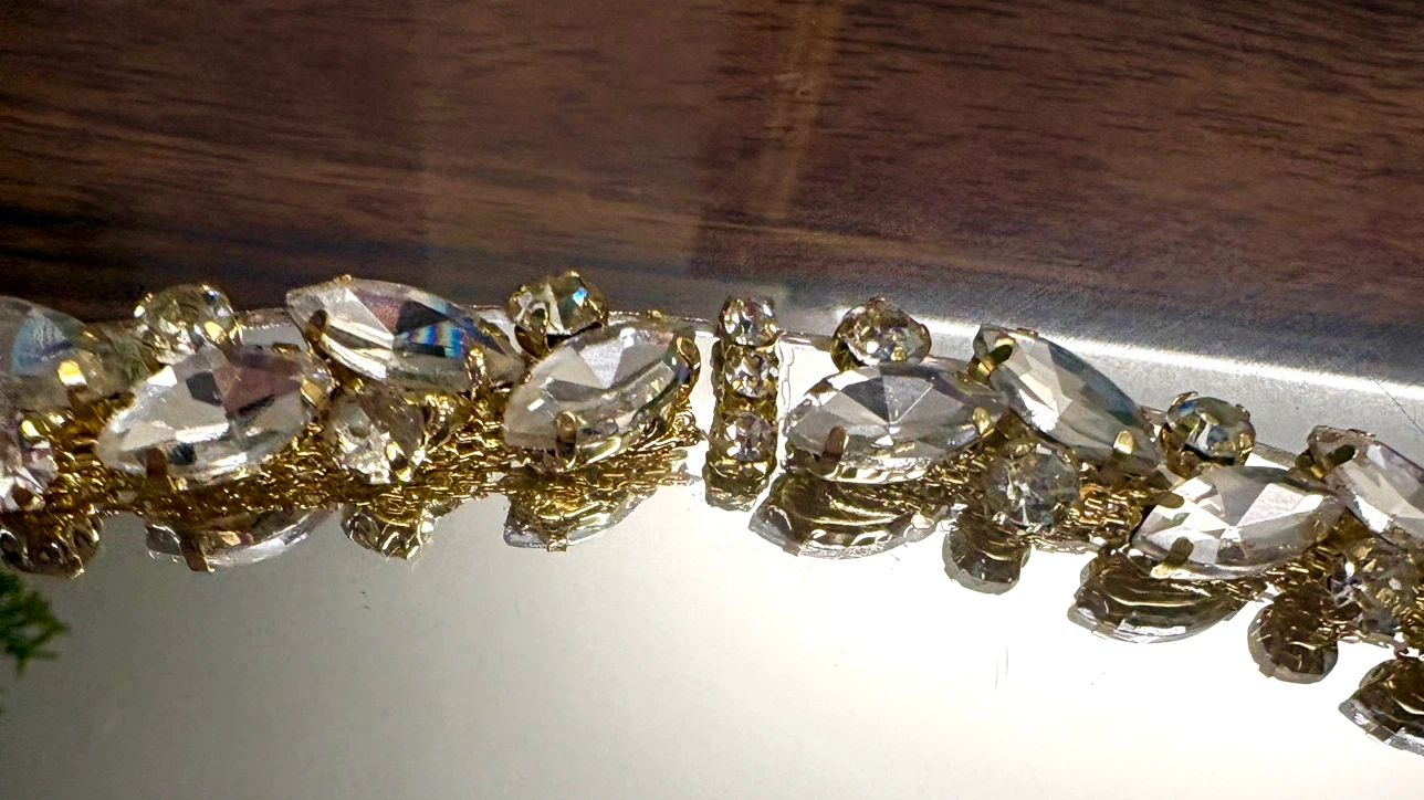 Round mirror tray with gold glass crystal rhinestone trim - photo 4