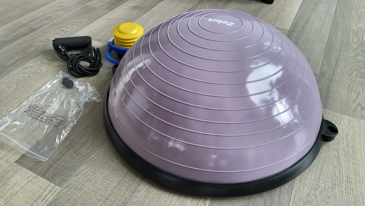 Zelus Balance Ball Trainer