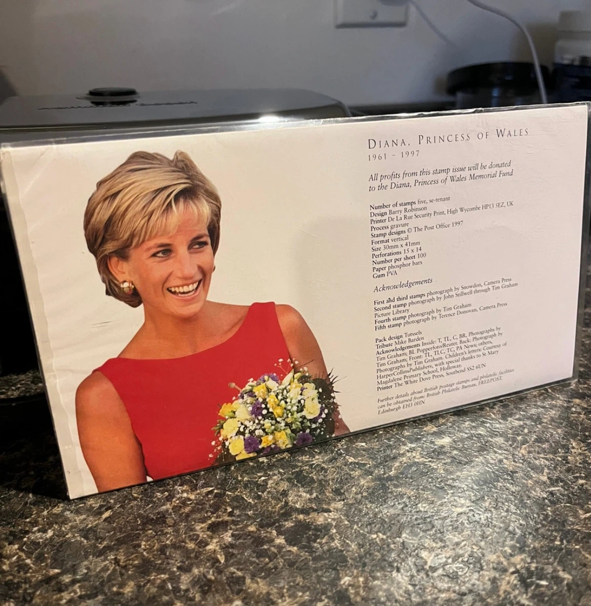 1997 Princess Diana Stamps - photo 2