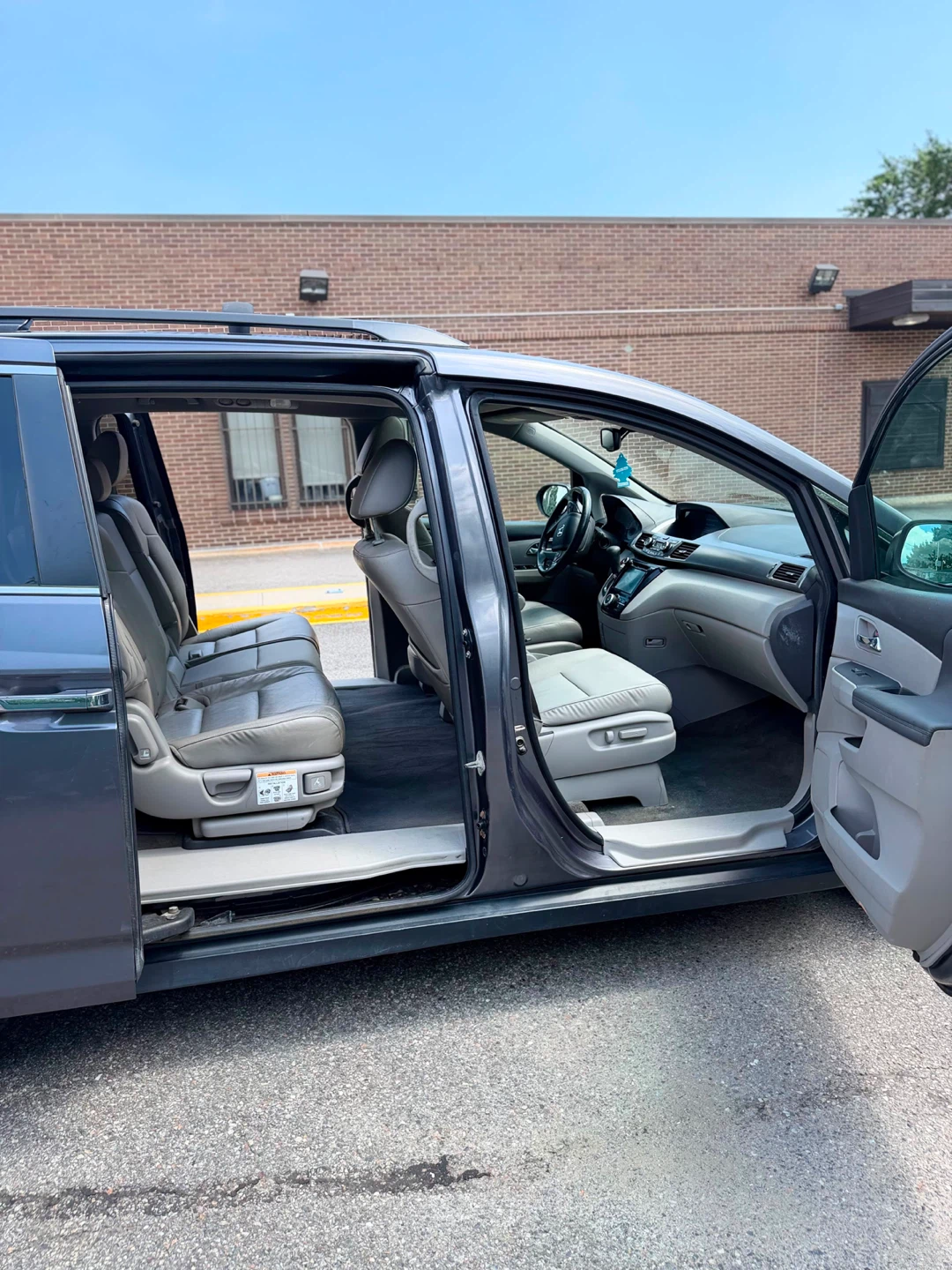 2015 Honda Odyssey EX-L Minivan - photo 5