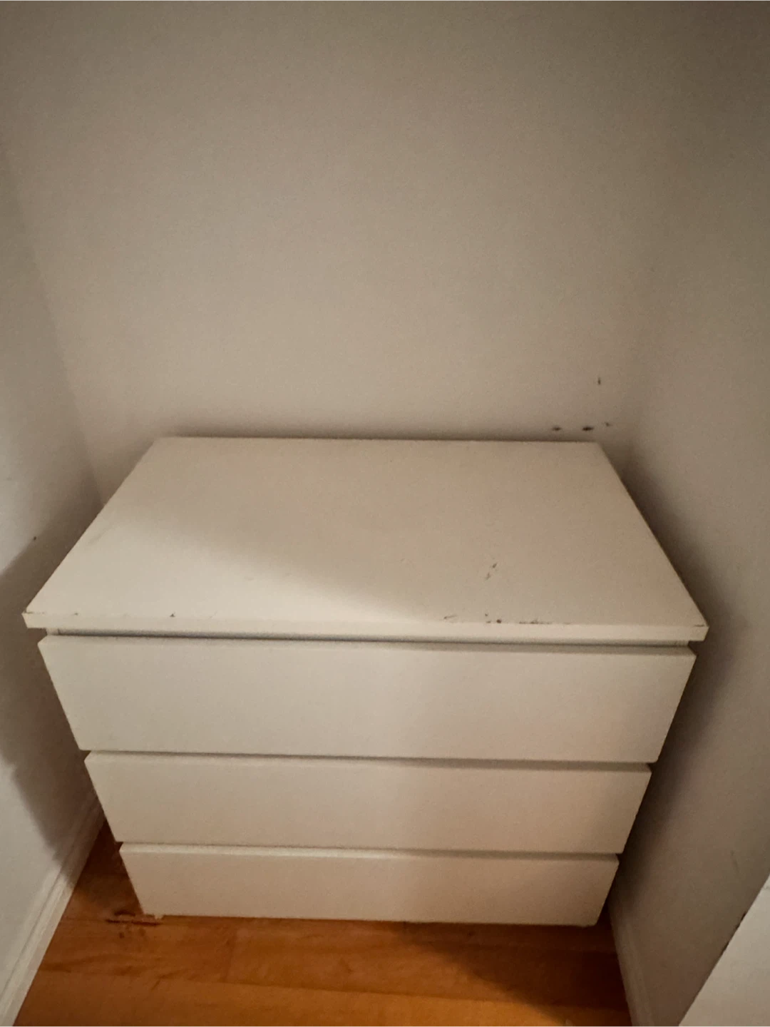 Malm 3-Drawer Dresser