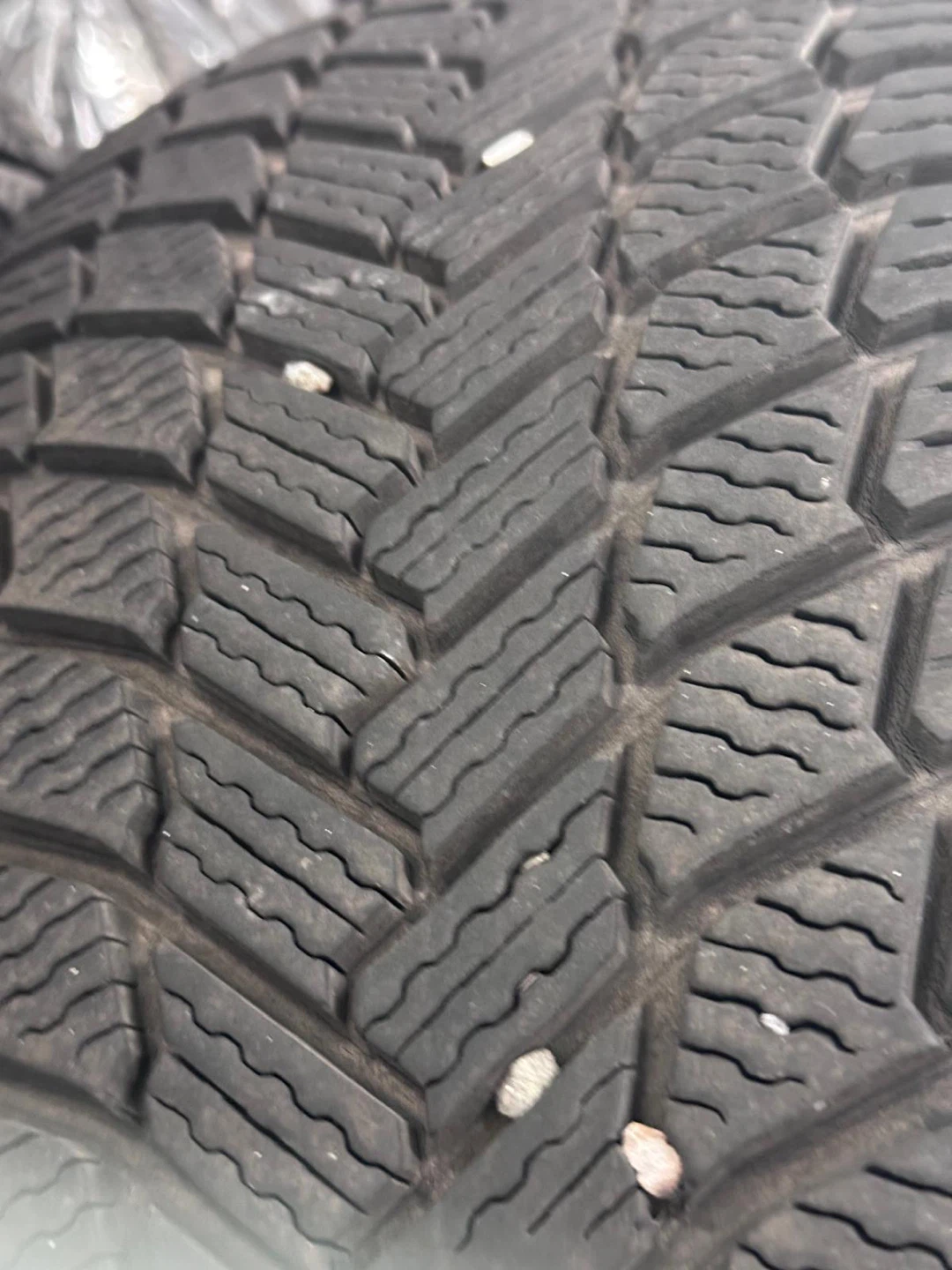 Michelin X-Ice Snow Tires (Set of 4) - 235/65 R 17