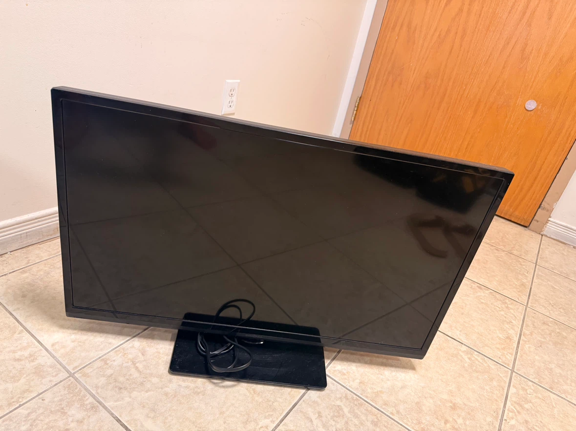 Insignia 32" LED TV $20