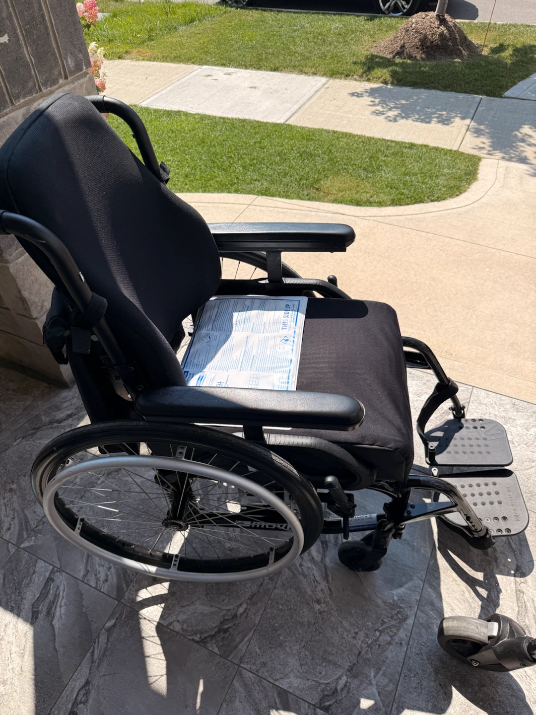 Wheelchair - photo 3