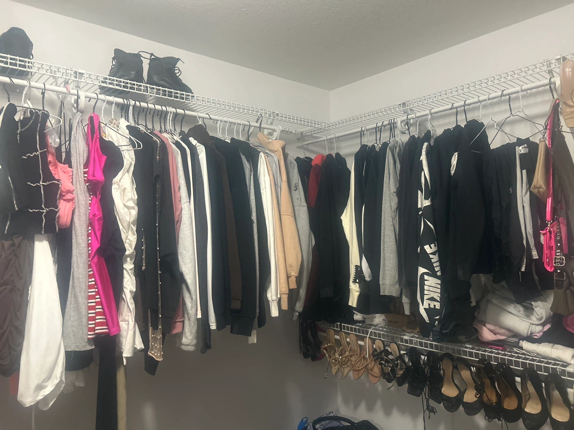 MASSIVE WALK IN CLOSET sale Jordan’s NIKE hoodrich