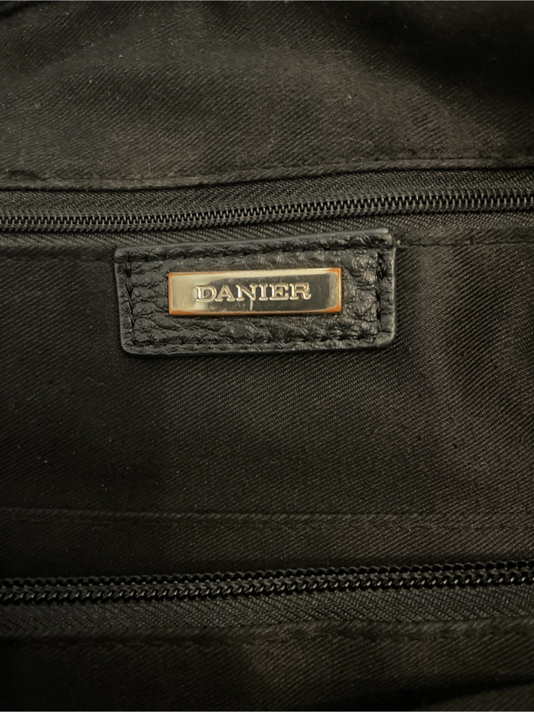Danier Black Leather Handbag - photo 2