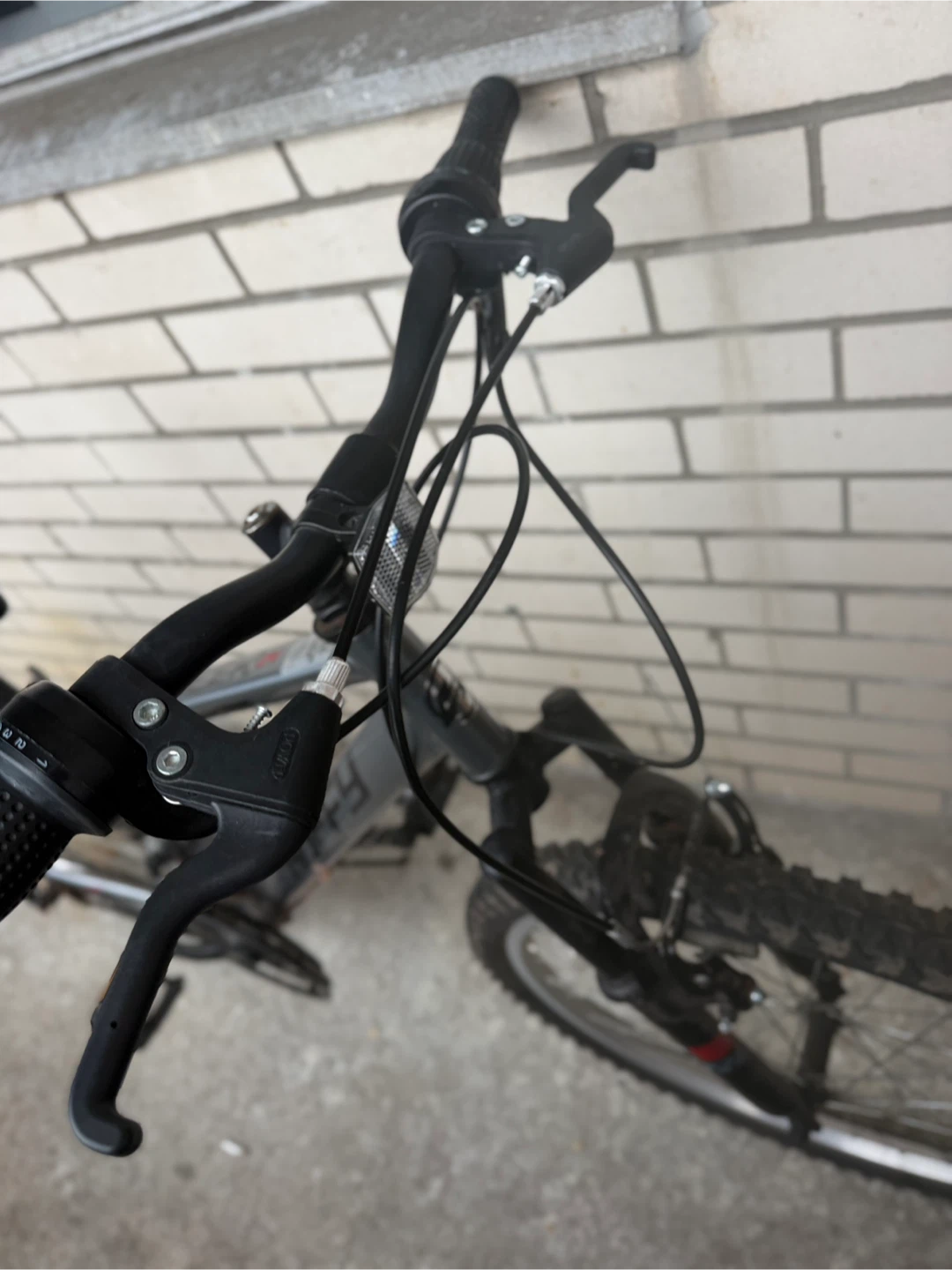 HUFFY Rock Creek 24" Mountain Bike - photo 5