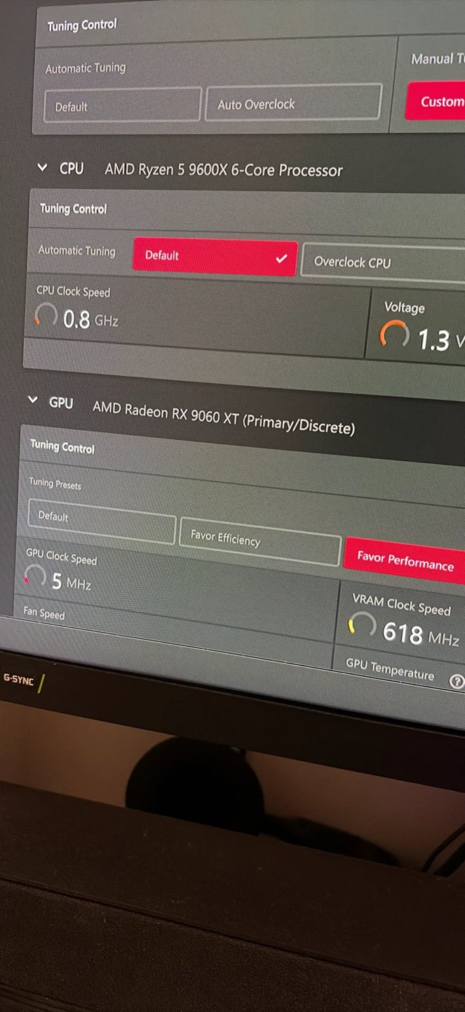 AMD RX9060XT BY POWERCOLOUR - photo 3