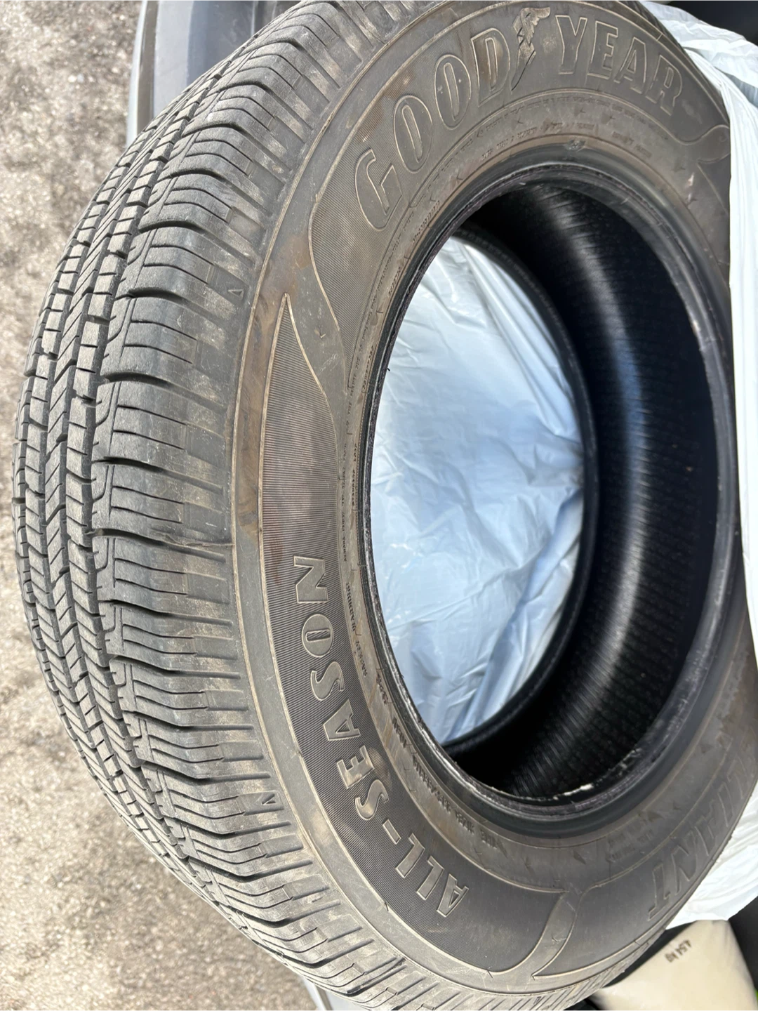 Goodyear All-Season Tire 235/65R18 - photo 5