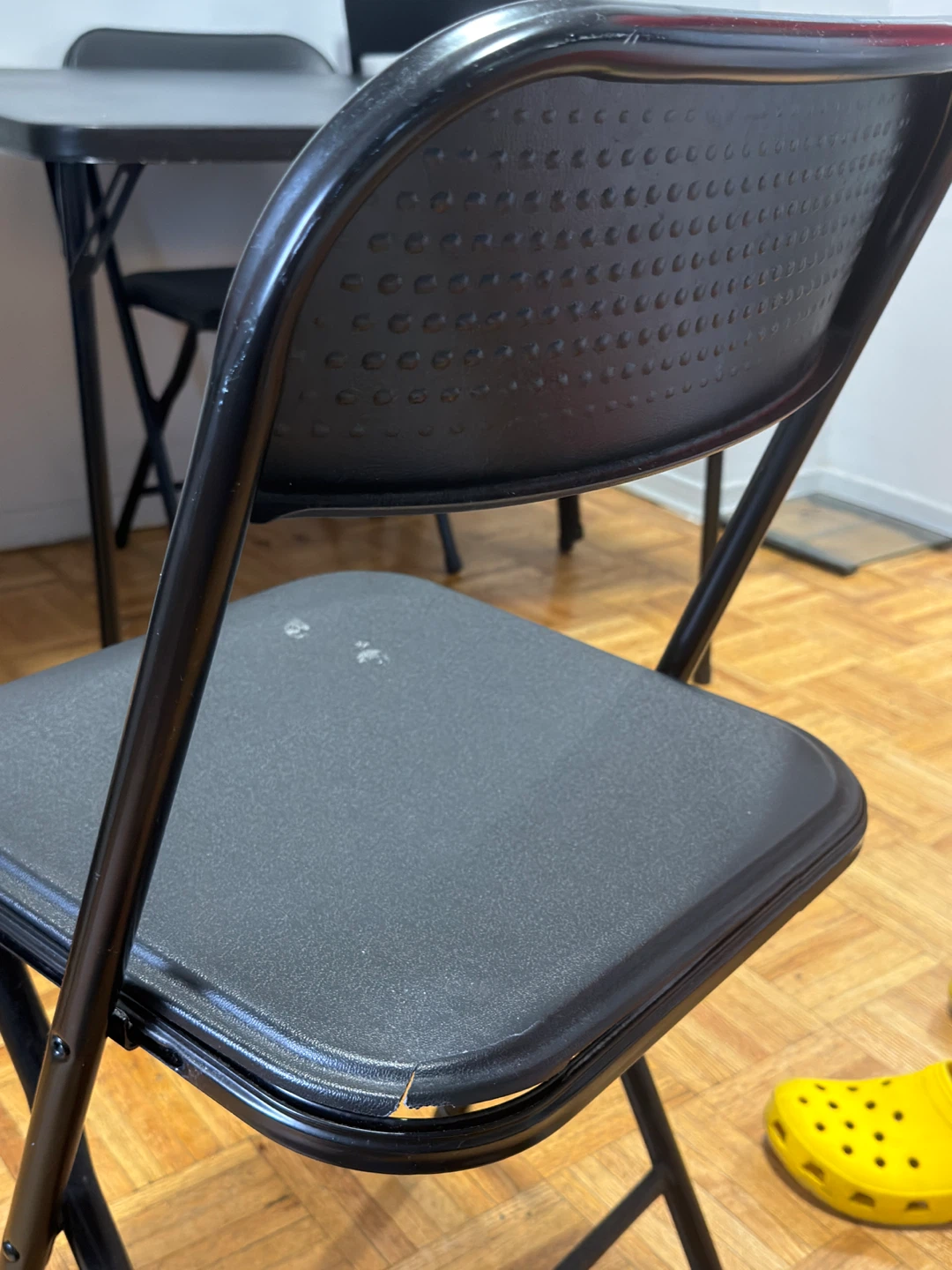 Tangula 34" Folding Table /4chairs - photo 4