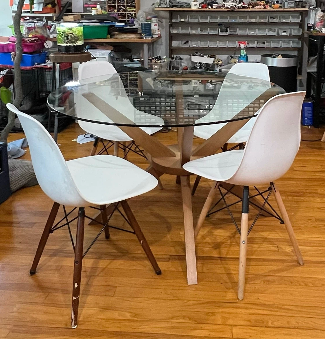 Mid century table and chairs
