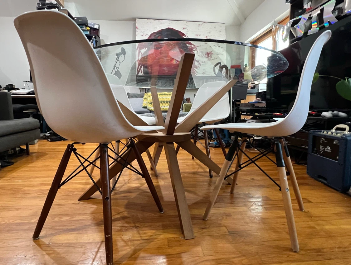 Mid century table and chairs - photo 2