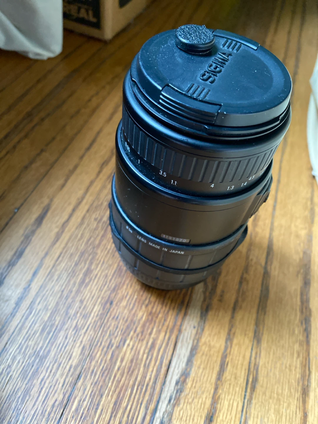 Sigma 70-300mm F4-5.6 DG Macro Lens