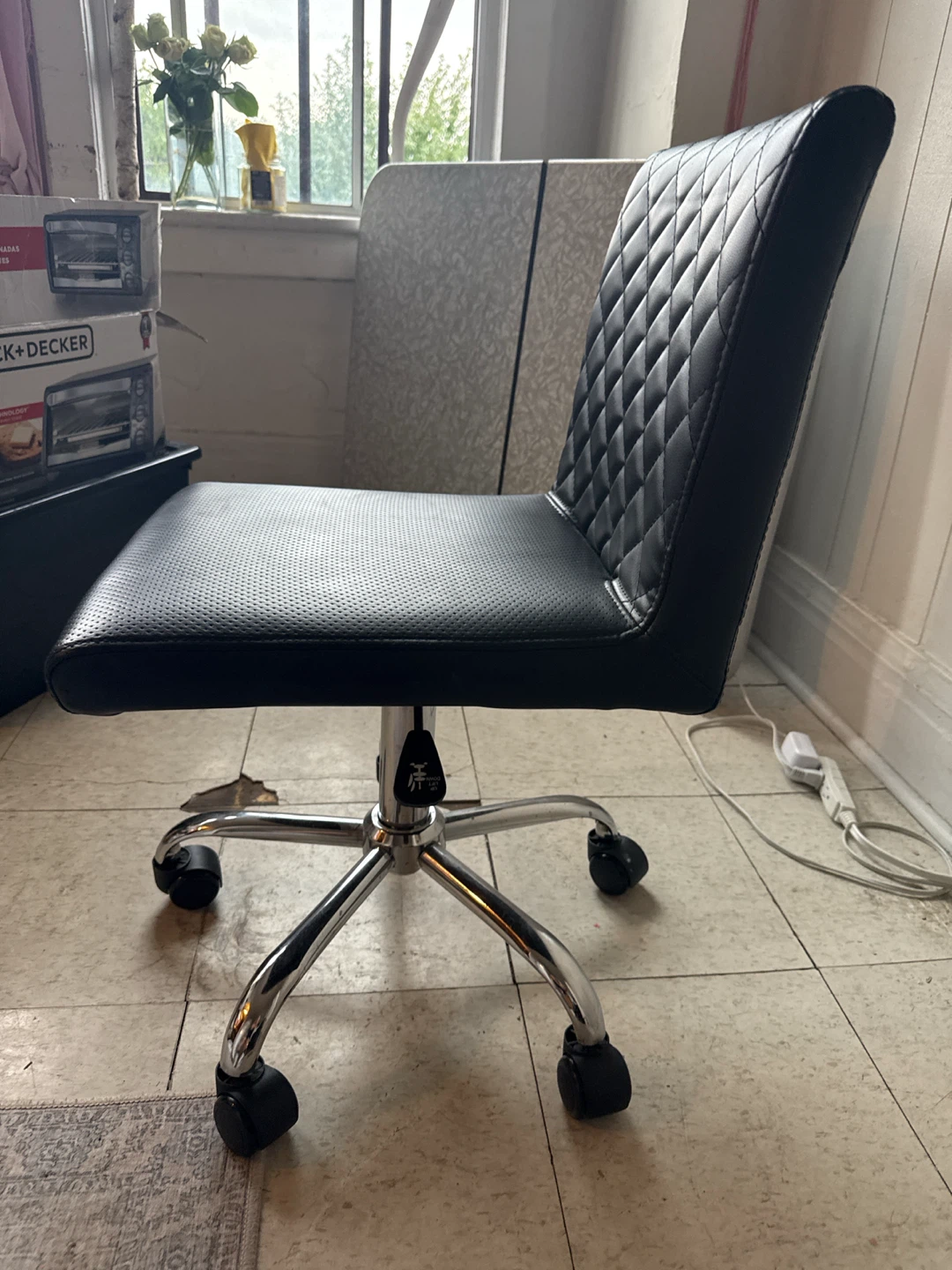 Black Quilted Office Chair - photo 2