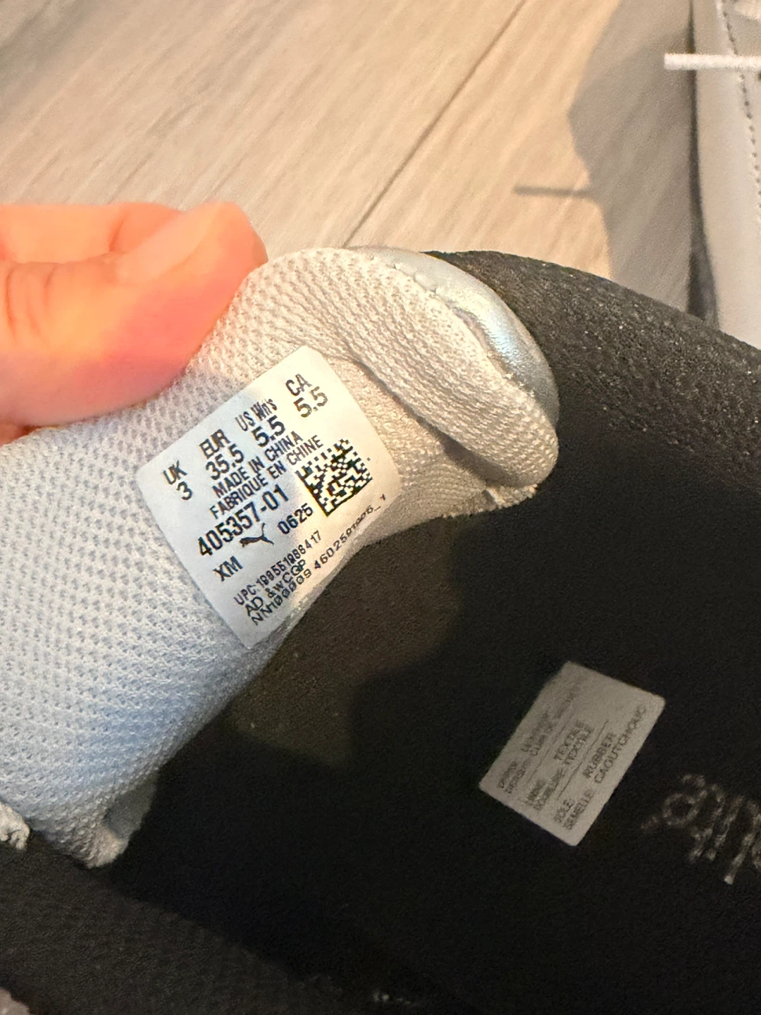Puma Silver and Black Shoes - photo 3