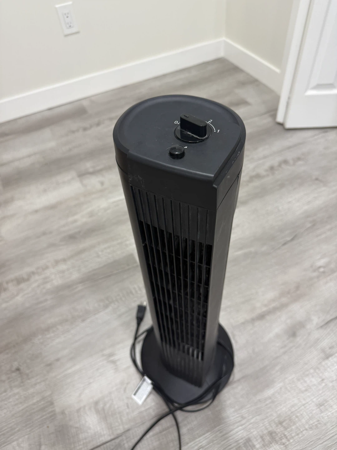 Mainstays Black Tower Fan - photo 2