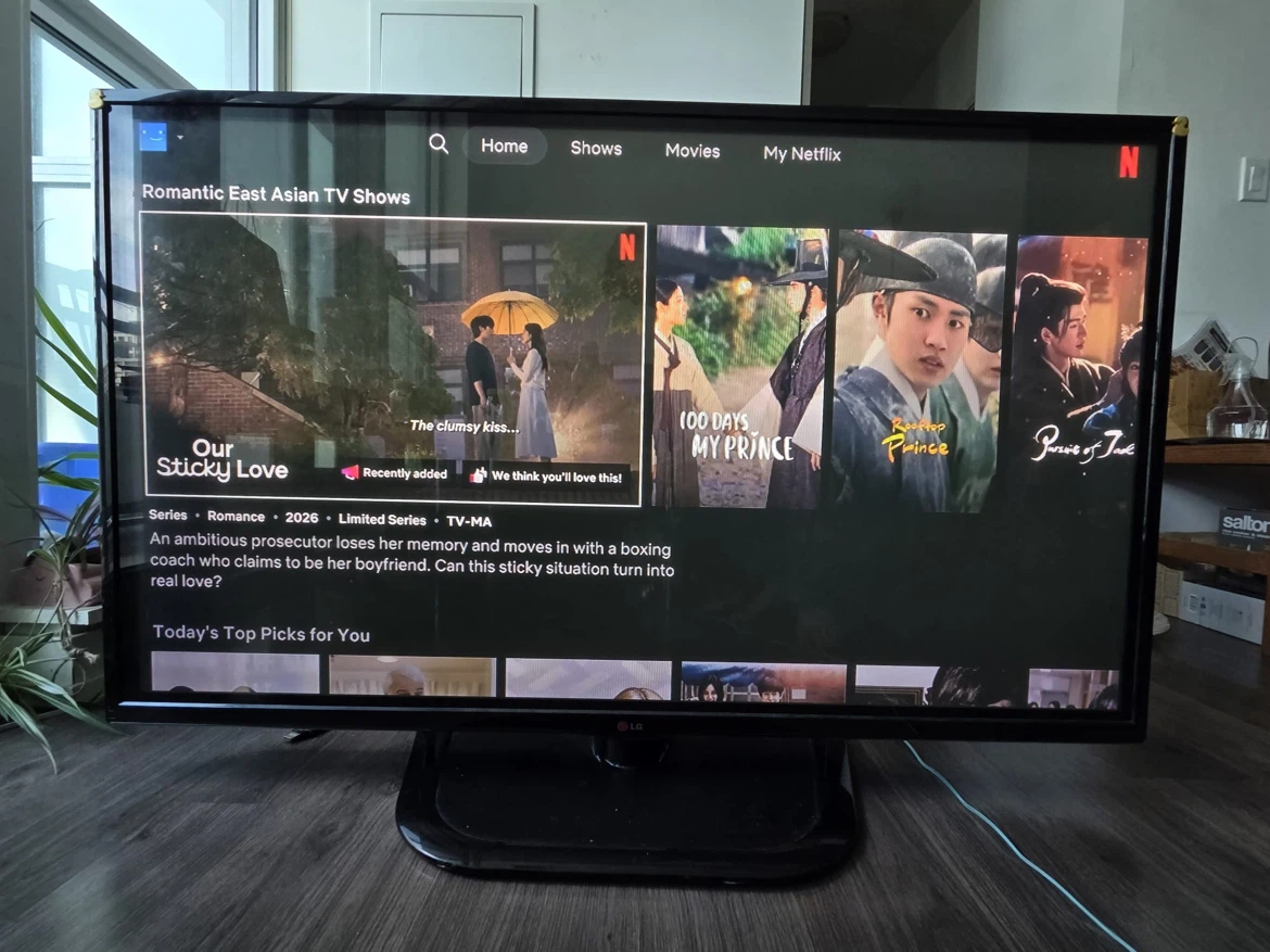 LG 50PN4500 Plasma TV - photo 2