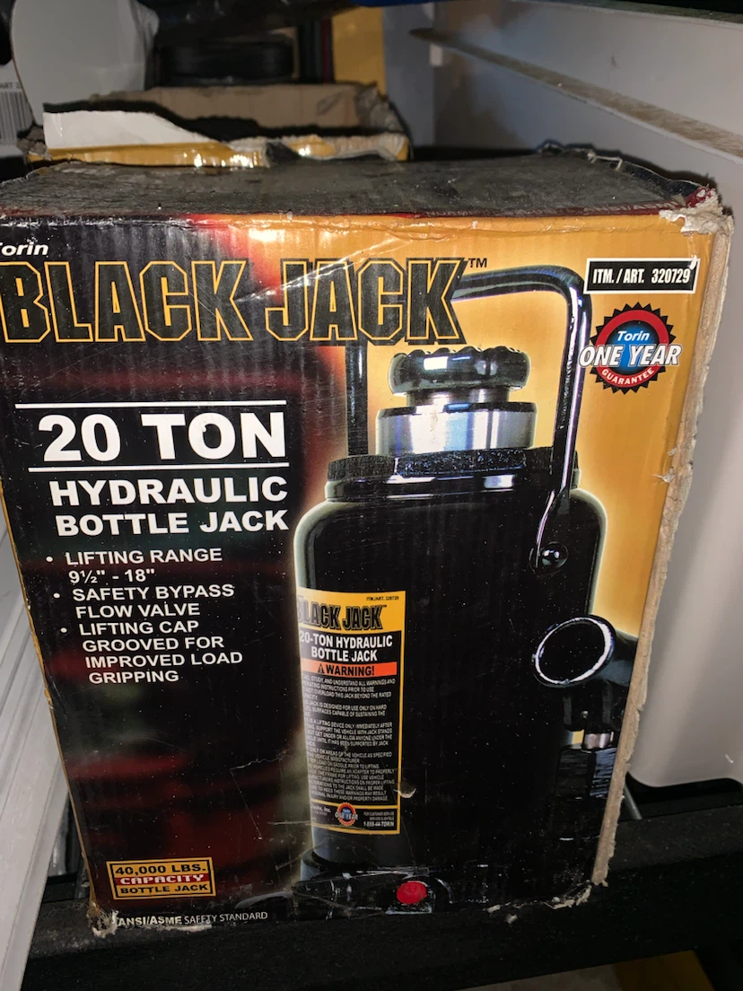 Torin Black Jack 20 Ton Hydraulic Bottle Jack