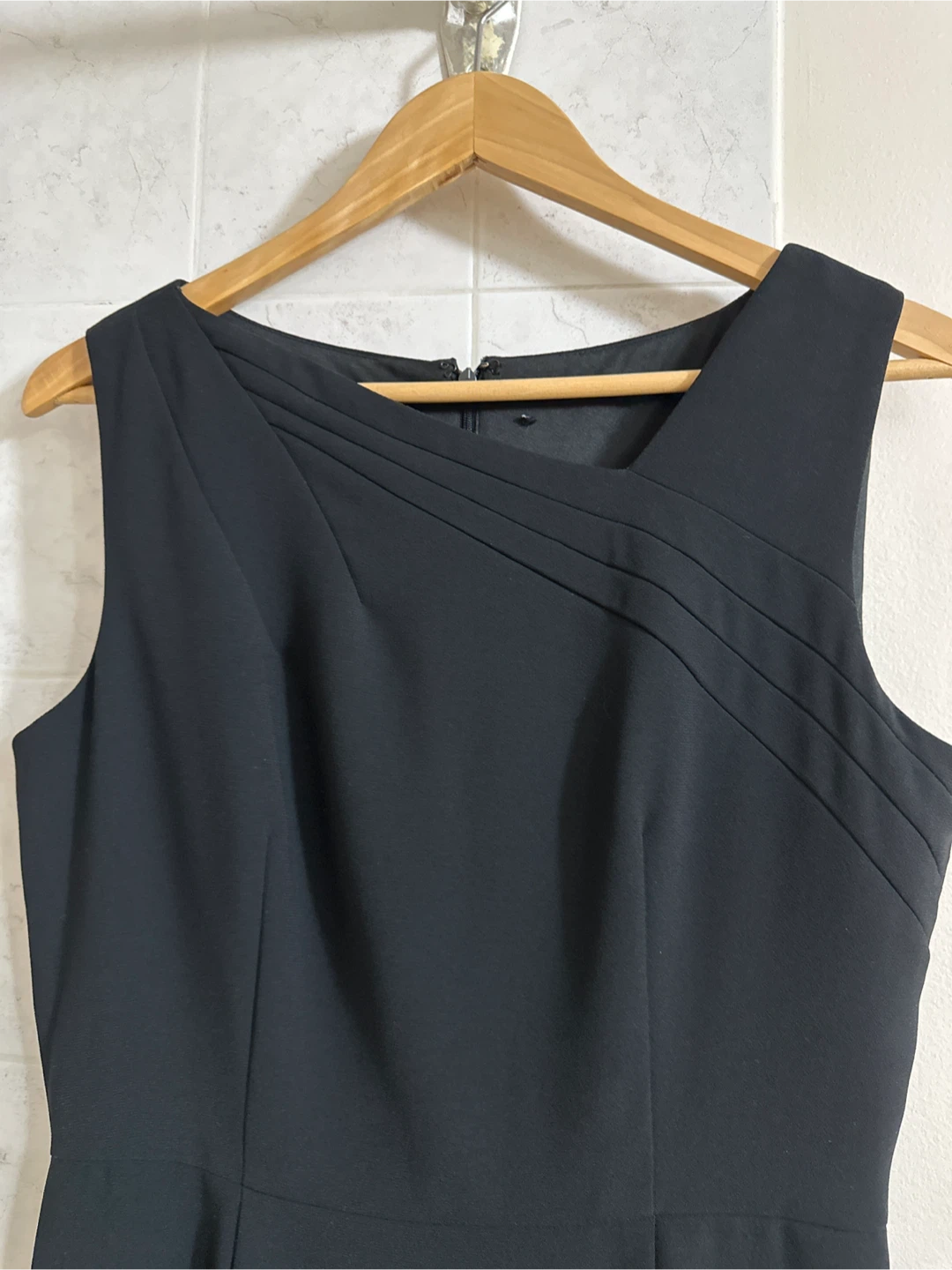 Black Sleeveless Sheath Dress - photo 2