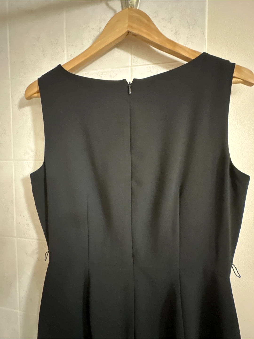 Black Sleeveless Sheath Dress - photo 3