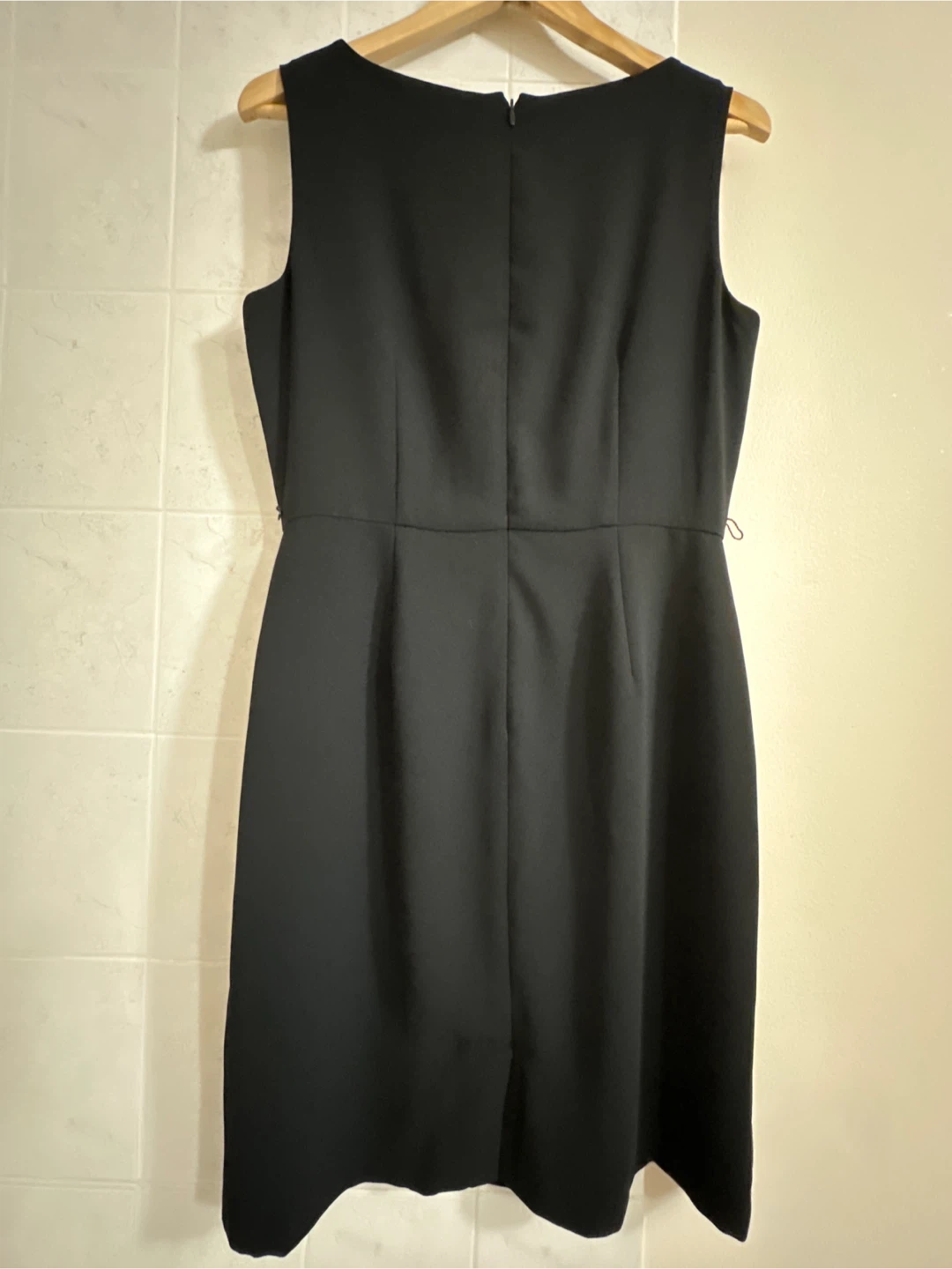Black Sleeveless Sheath Dress - photo 5
