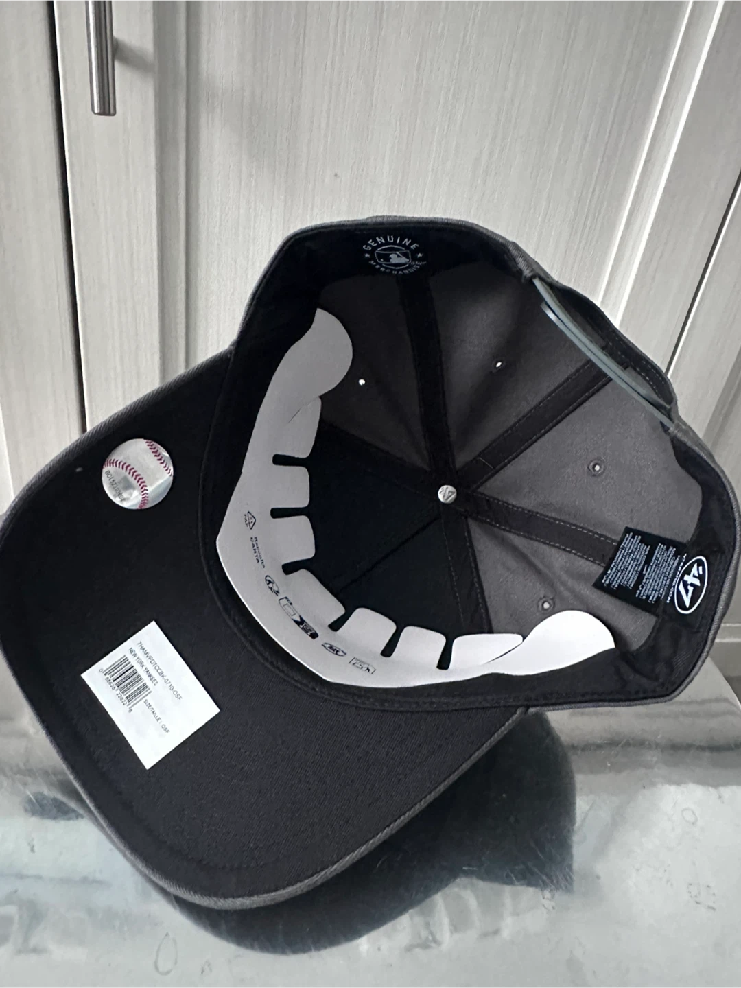 New Men’s New York Yankees Baseball Cap Grey - photo 4