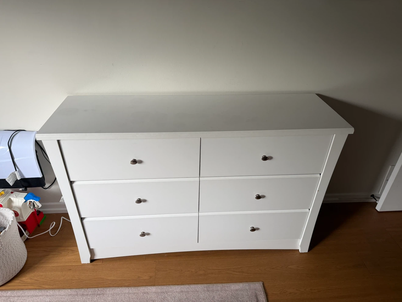 White 6-Drawer Dresser - photo 2