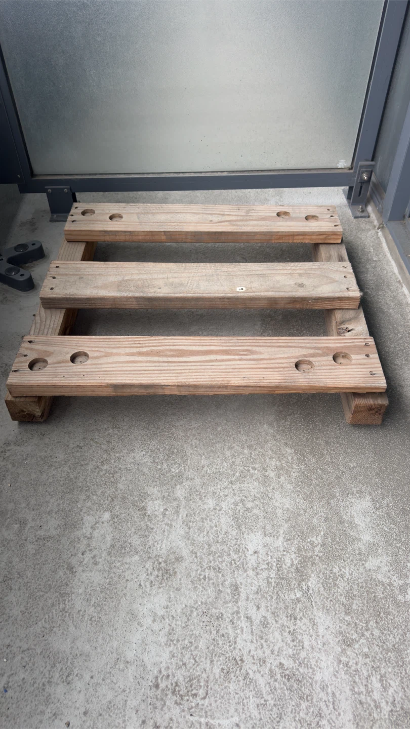 Free wooden pallet