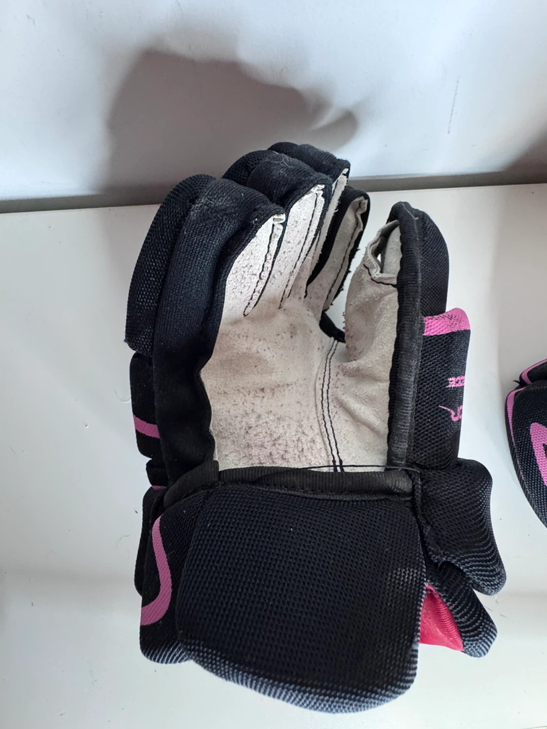 Youth Bauer Vapor X Edge 9" Hockey Gloves - photo 2