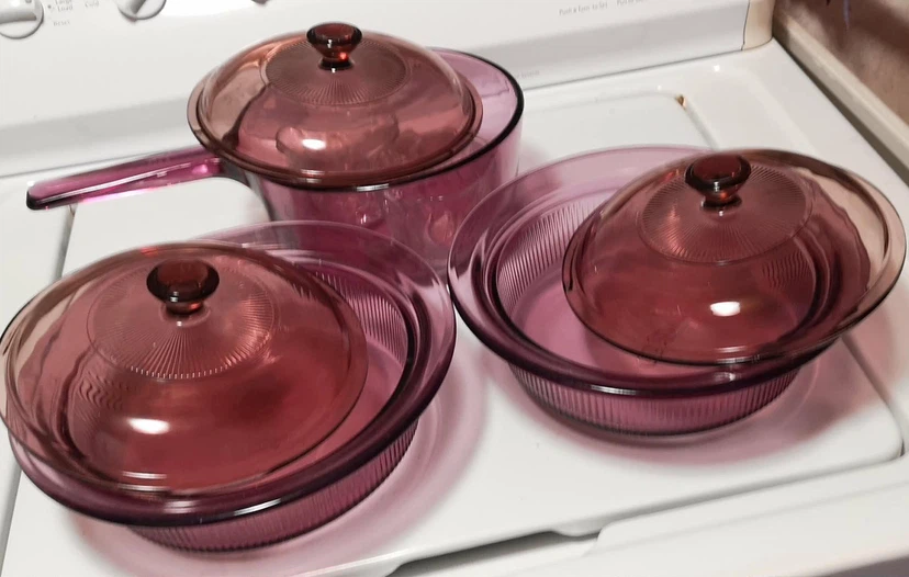 Pyrex Amberina Glass Casserole Dishes with Lid & Saucepan - photo 2
