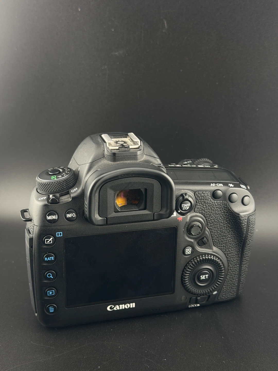 Canon EOS 5D Mark IV DSLR Camera - photo 3