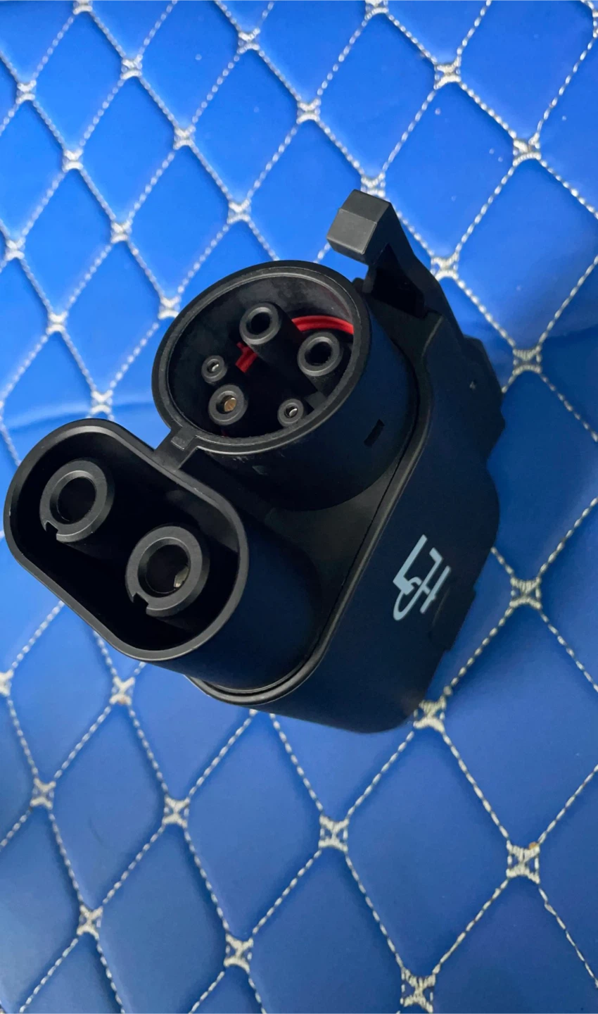 CCS1 to NACs Tesla Supercharger Adapter