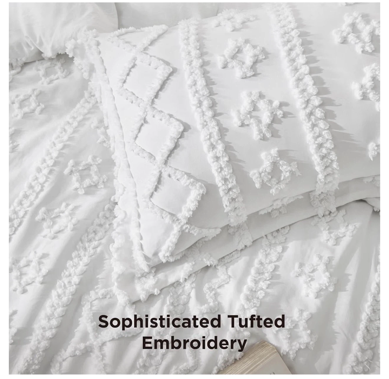White Tufted Embroidery Comforter Set king size - photo 4