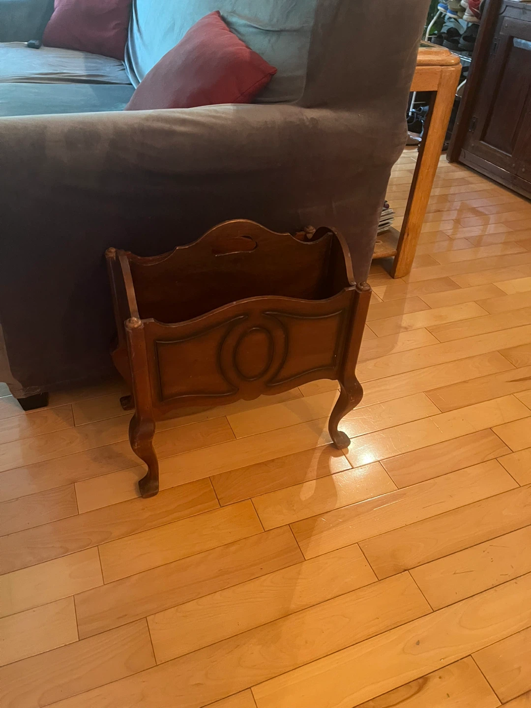 Gibbard Solid Walnut Magazine Rack - photo 5