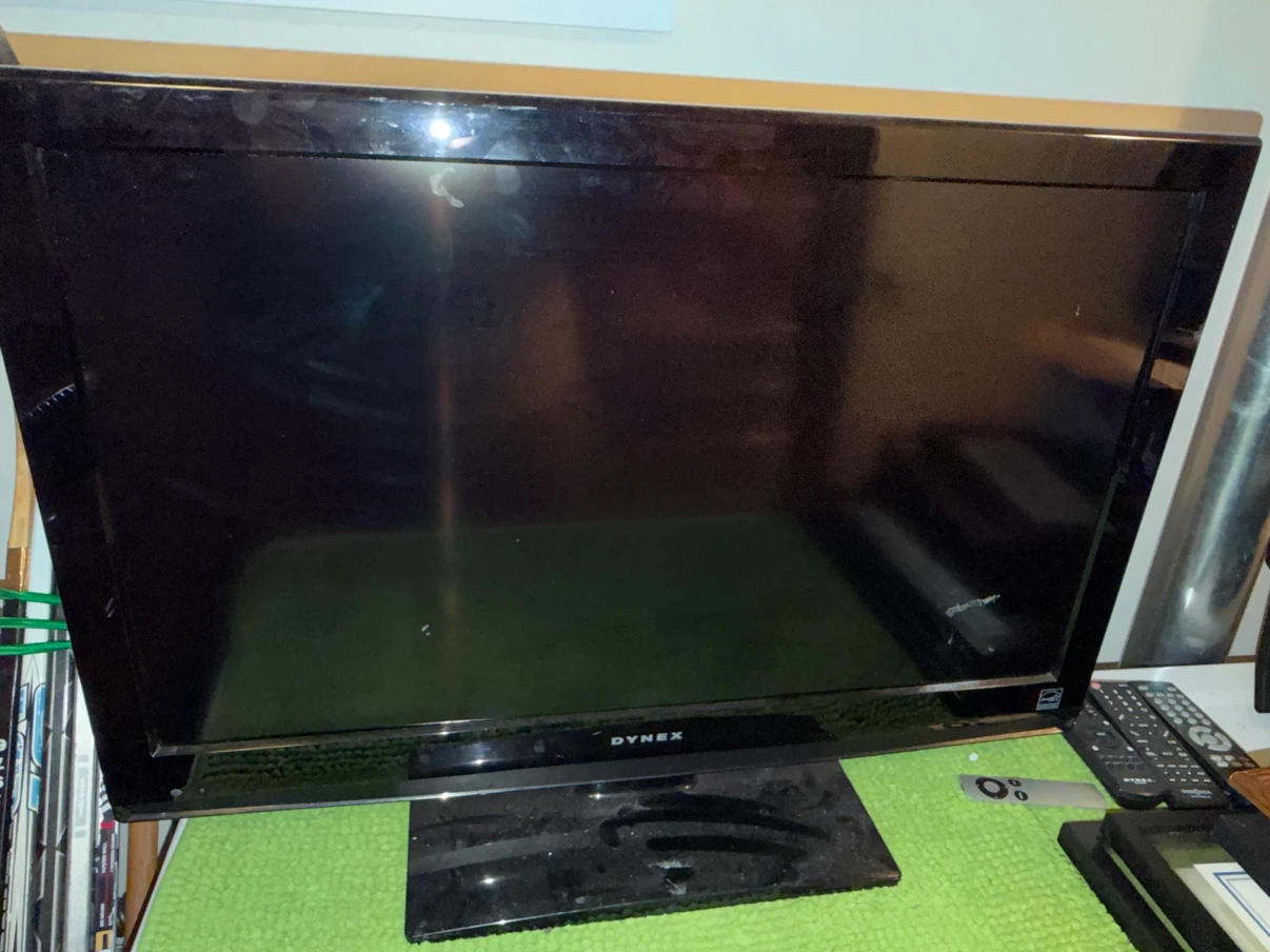 Dynex Flat Screen TV