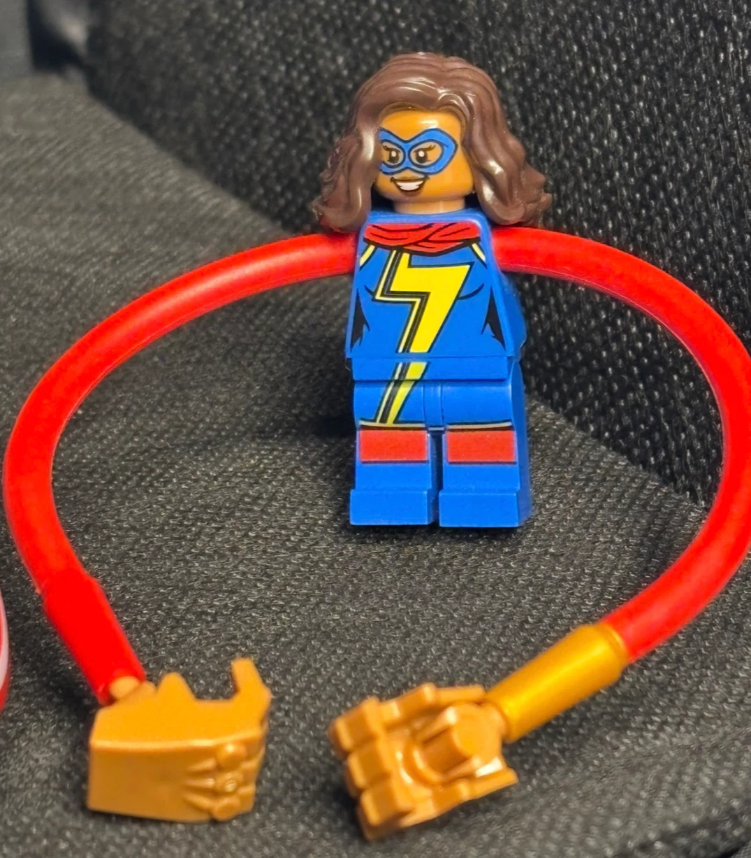 LEGO 76076 Captain America Jet Pursuit - all Minifigs,50% jet - photo 5