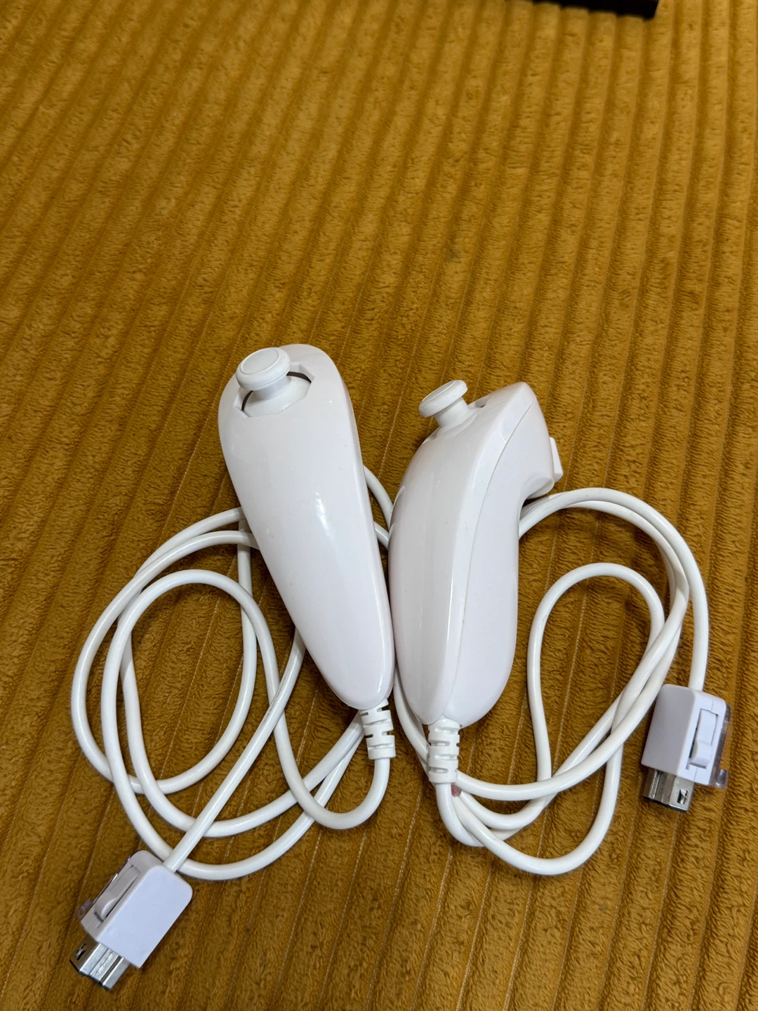 Nintendo Wii Console Bundle - photo 3