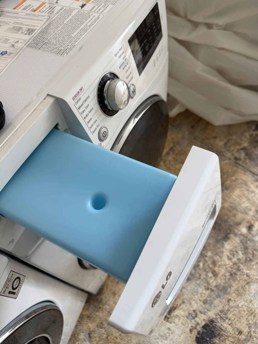 LG Front Load Washer & Dryer - White - photo 4