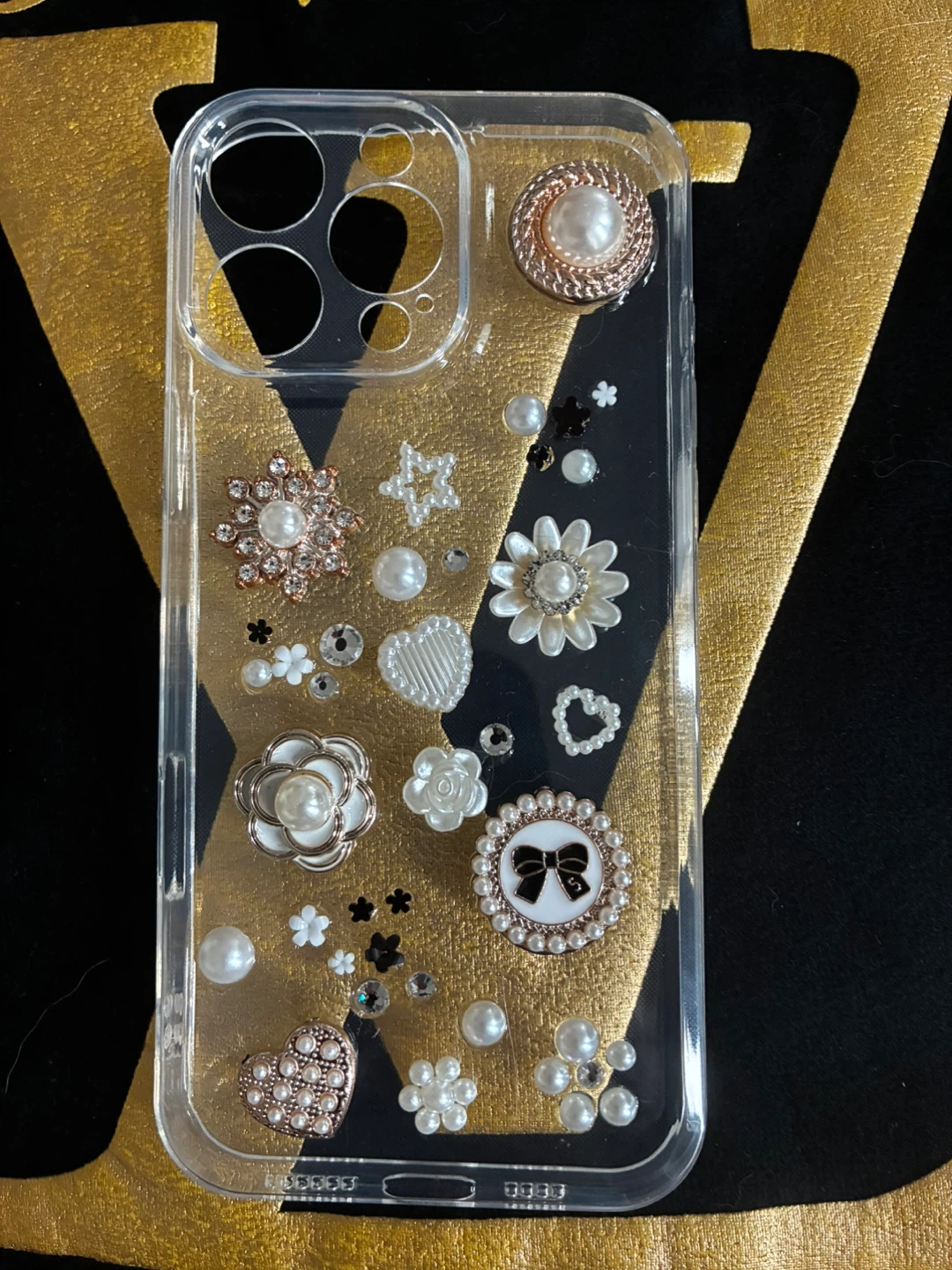 Charm phone case designs