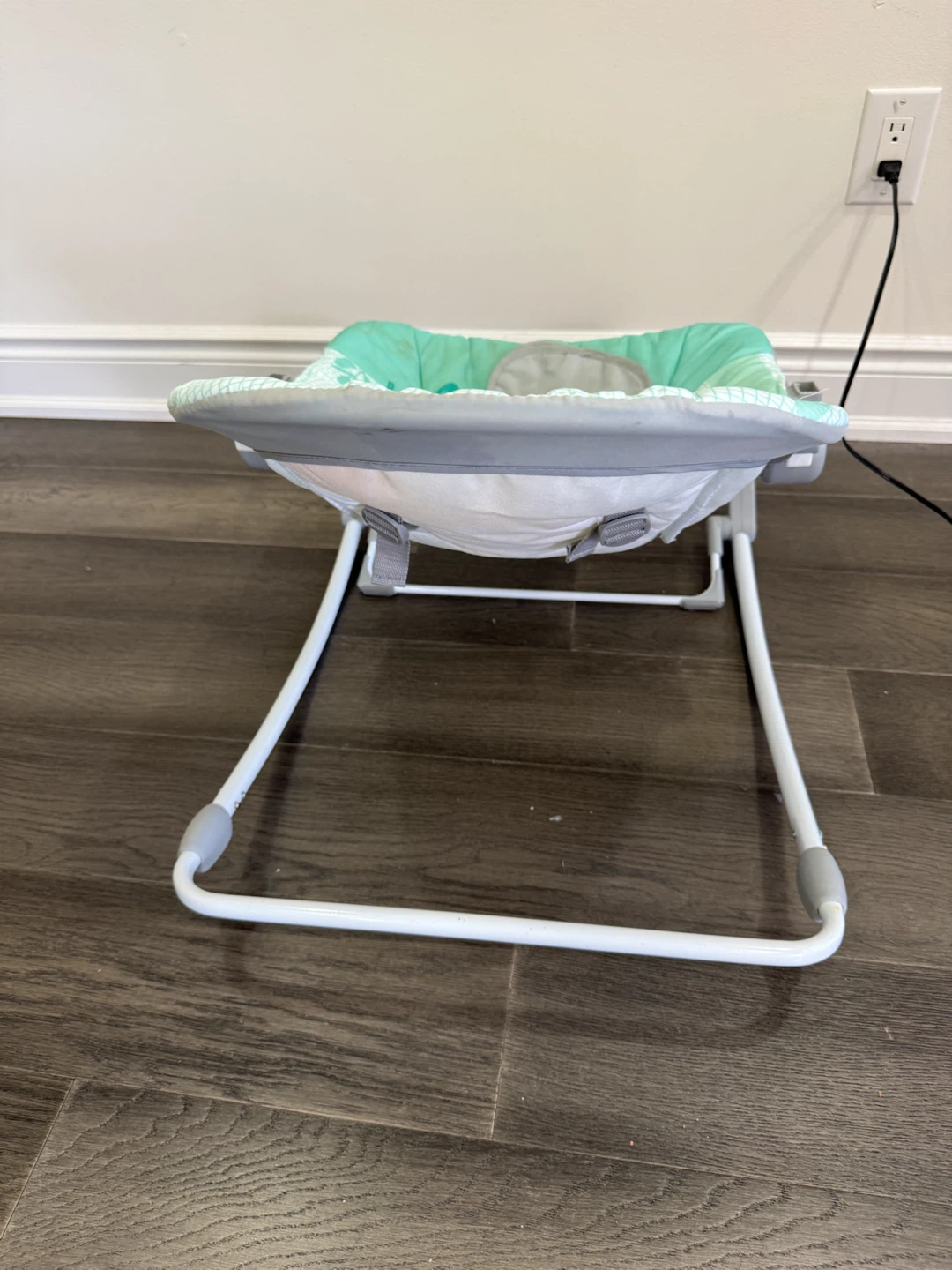 Baby Bouncer Chair with Giraffe and Monkey Print - photo 2