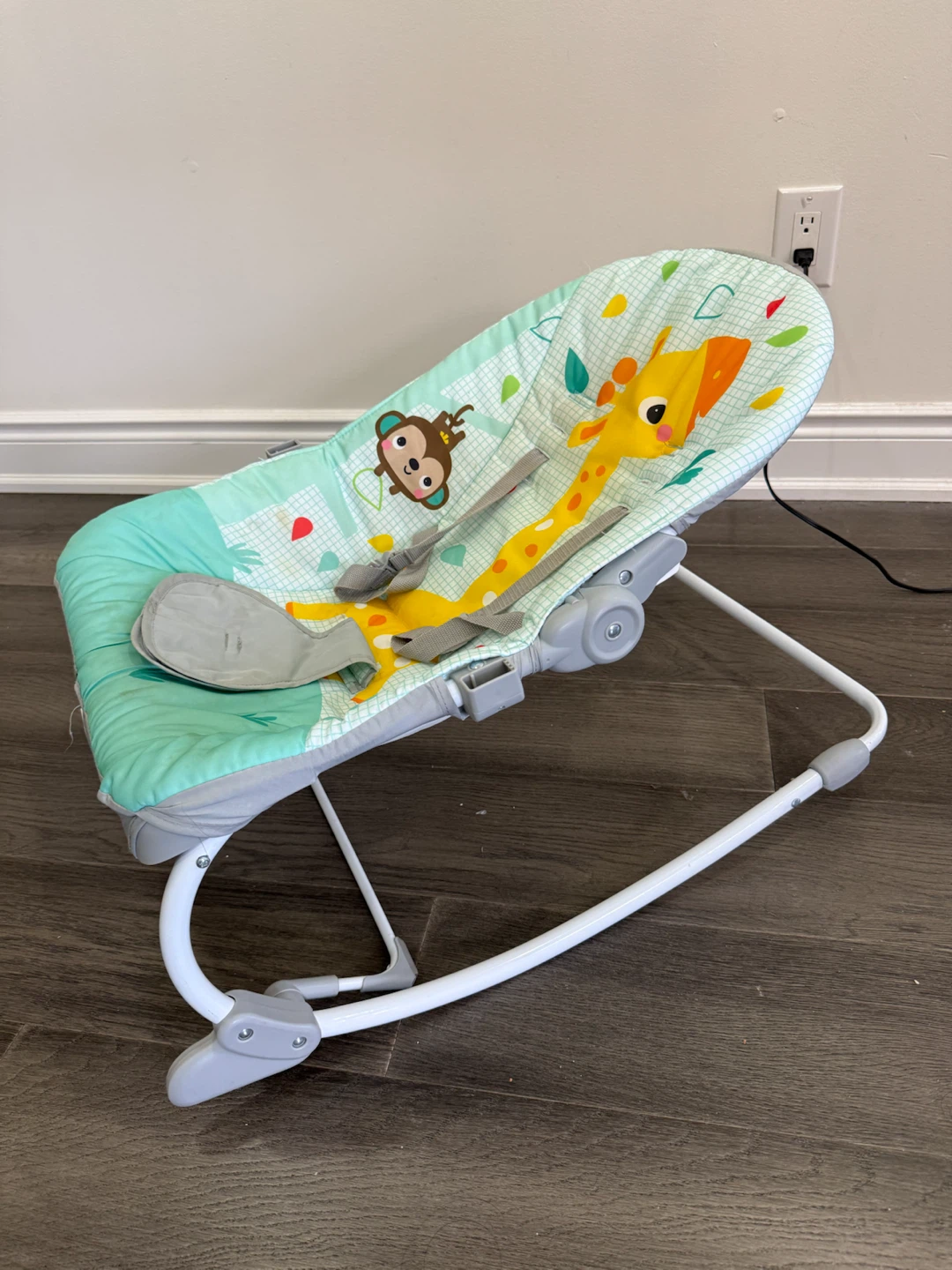 Baby Bouncer Chair with Giraffe and Monkey Print - photo 3