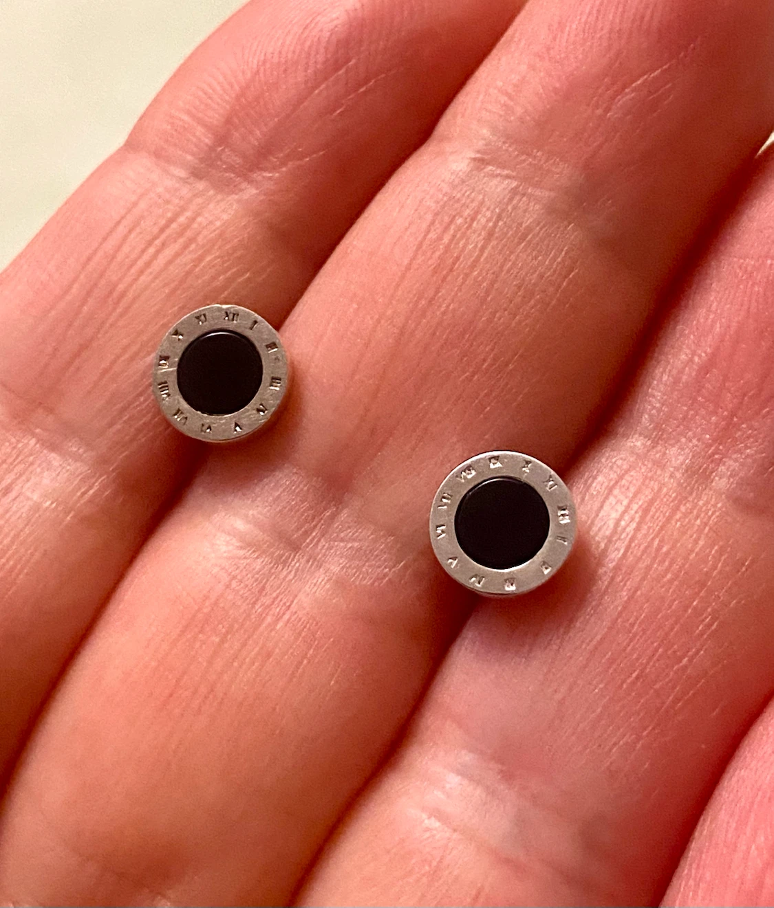 925 Stud Earrings with Roman Numerals - photo 3