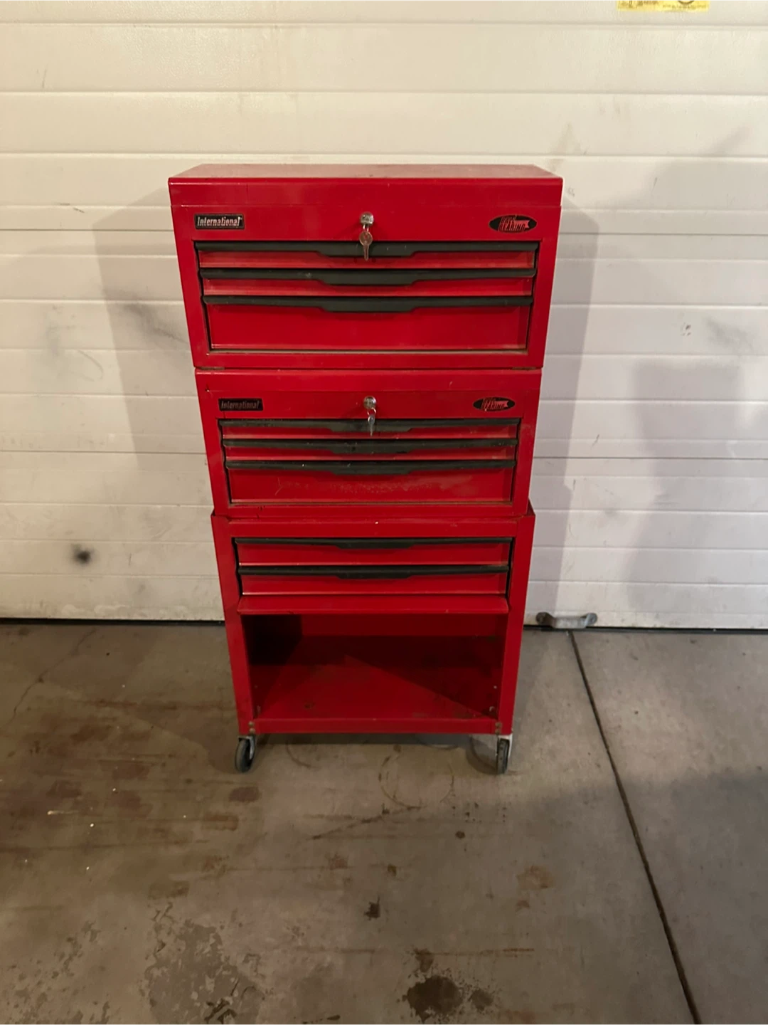 ToolBoxes on Wheels. Set if 3. (8. Drawers ) - photo 4