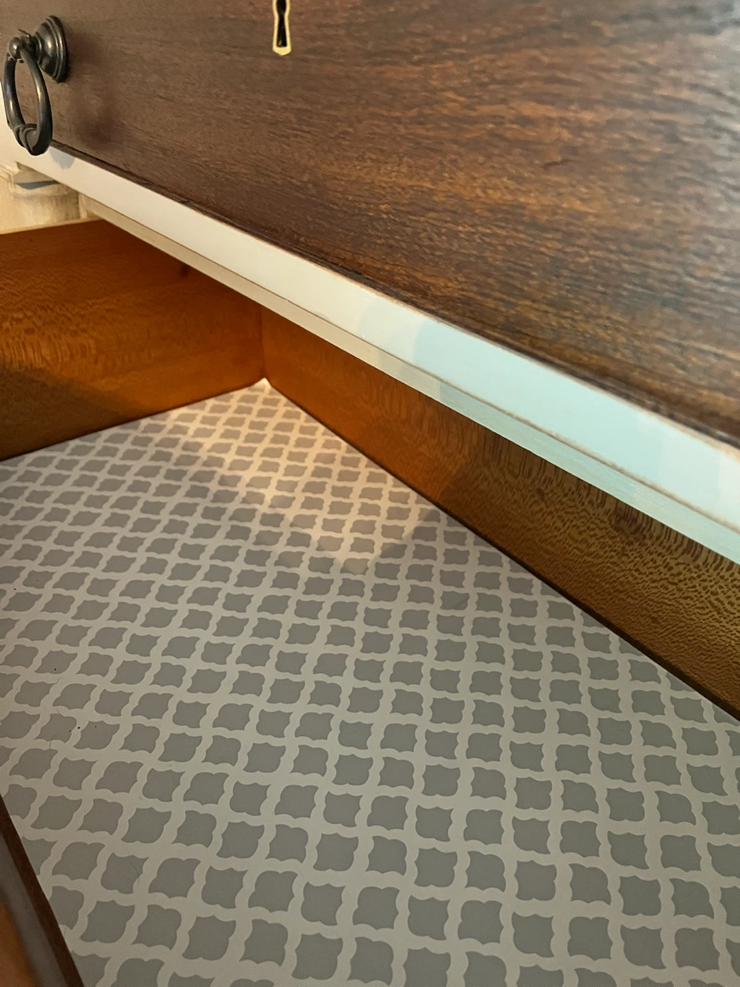 Refinished Farmhouse 5-Drawer Tall Dresser - photo 3