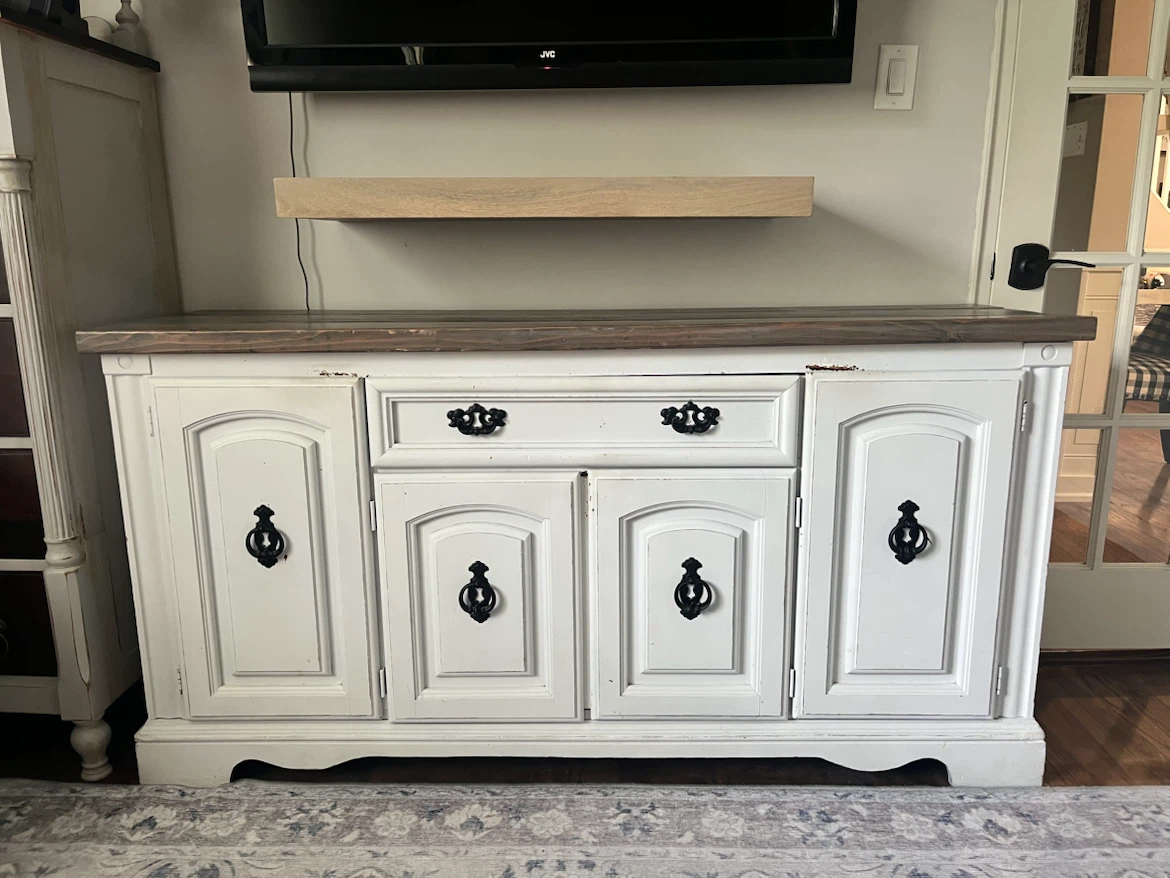 Vintage Farmhouse Sideboard / Credenza